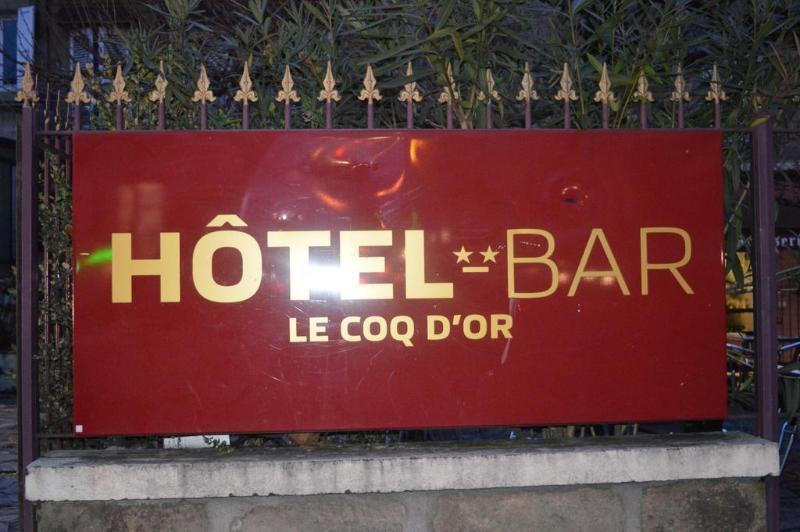 ホテル Le Coq D'Or ブリーブ・ラ ・ガイヤルド エクステリア 写真
